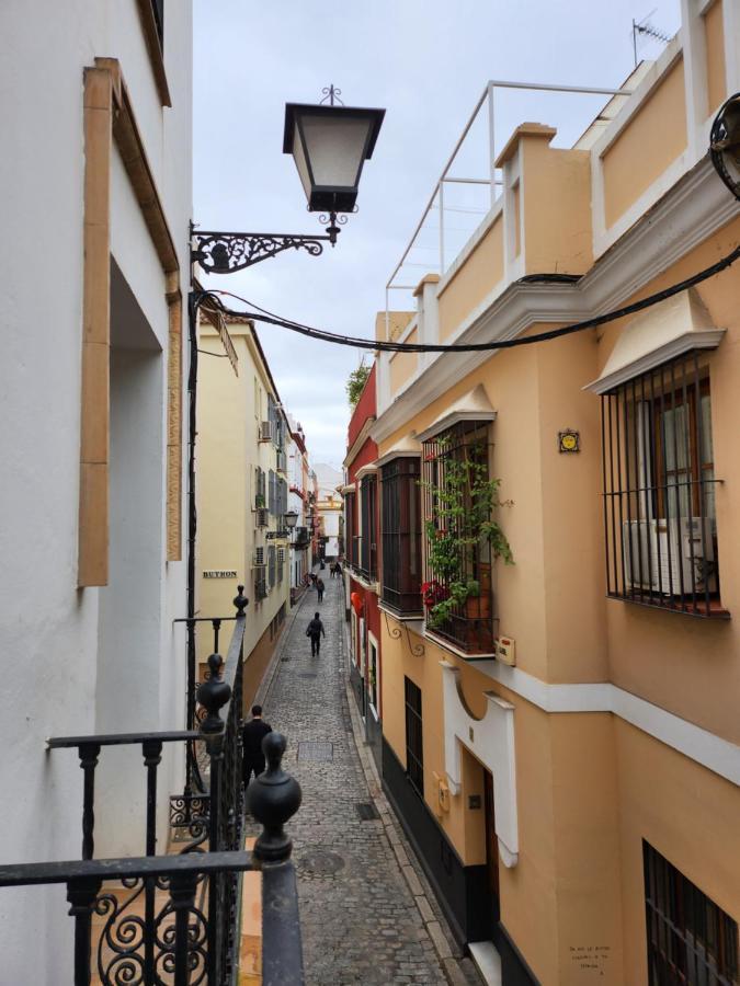 Lovely Center Apartments Seville - Balcony Lux Sol Sevilla Exteriör bild