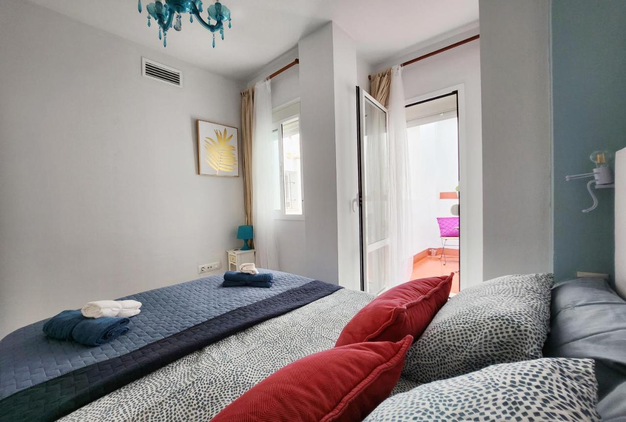 Lovely Center Apartments Seville - Balcony Lux Sol Sevilla Exteriör bild