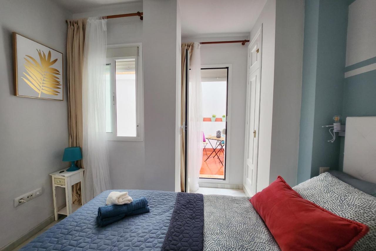 Lovely Center Apartments Seville - Balcony Lux Sol Sevilla Exteriör bild